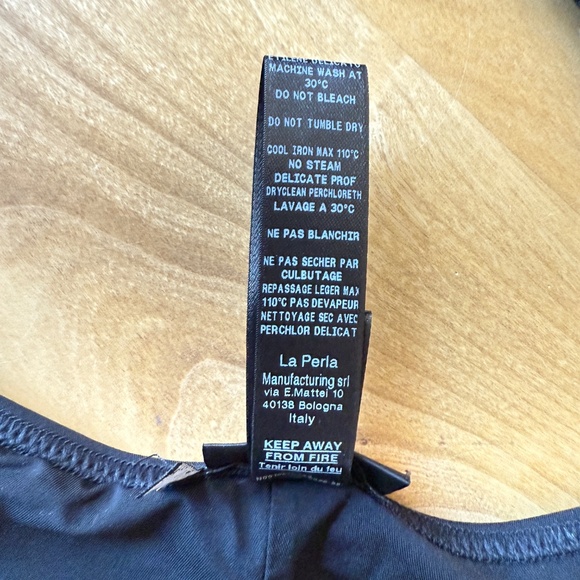 LA PERLA LINGERIE SET LUXURY SEXY FEMININE UNDERWIRE BRA MID RISE BRIEF LACE NEW - Picture 9 of 12